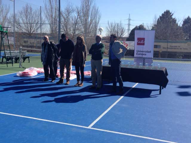 Visita nuestra Escuela de Tenis y Pádel de la Universidad Europea de Madrid