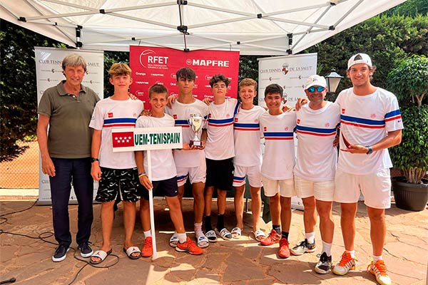 El Equipo Infantil de la Escuela de Alto Rendimiento de tenis de la UE es Campeón de España de Consolación
