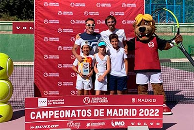 El Equipo Benjamín de la Escuela de Alto Rendimiento de tenis de la UE es Campeón de Madrid