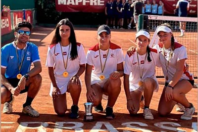 Nuestro equipo cadete femenino gana el campeonato de España